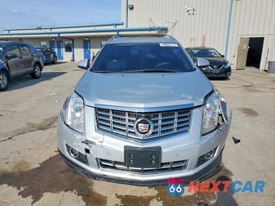 Piąte zdjęcie samochodu w środku: 2015 CADILLAC SRX PERFORMANCE COLLECTION VIN:3GYFNCE35FS613081 - miniatura