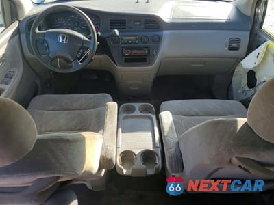 Zdjęcie 8 z 14 samochodu: 2002 HONDA ODYSSEY EX VIN:2HKRL18622H507209 - miniatura