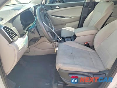 Zdjęcie 7 z 13 samochodu: 2021 HYUNDAI TUCSON SE VIN:KM8J23A48MU376702 - miniatura