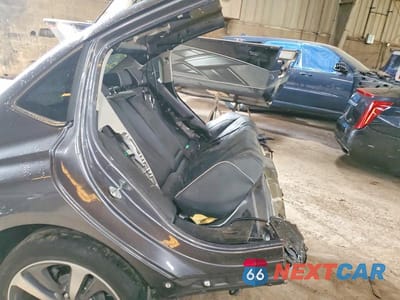 Zdjęcie 6 z 10 samochodu: 2023 ACURA TLX ADVANCE VIN:19UUB6F64PA000745 - miniatura