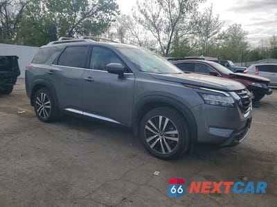 Czwarte zdjęcie samochodu z boku: 2023 NISSAN PATHFINDER PLATINUM VIN:5N1DR3DK5PC224311 - miniatura
