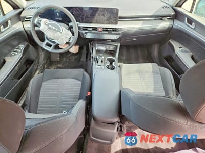 Zdjęcie 8 z 11 samochodu: 2026 KIA K5 LXS VIN:KNAG24J76T5406199 - miniatura