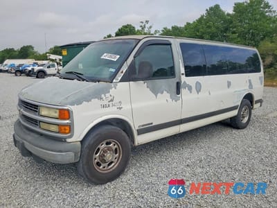 2002 CHEVROLET EXPRESS G3500 1GAHG39RX21102543 - główne zdjęcie licytacji z USA - miniatura