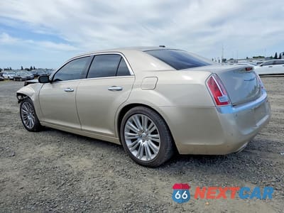 Drugie zdjęcie samochodu z przodu: 2012 CHRYSLER 300C LUXURY VIN:2C3CCAPT9CH253929 - miniatura