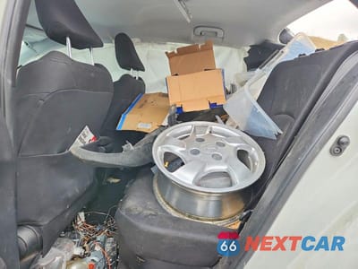 Zdjęcie 10 z 12 samochodu: 2016 TOYOTA PRIUS TWO VIN:JTDKBRFU6G3014866 - miniatura