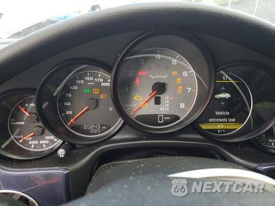 Zdjęcie 9 z 12 samochodu: 2012 PORSCHE PANAMERA S HYBRID VIN:WP0AD2A78CL045531 - miniatura