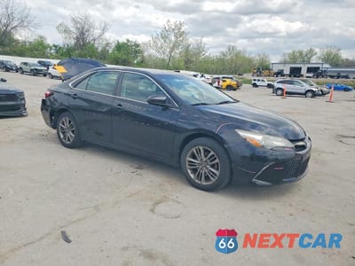 Czwarte zdjęcie samochodu z boku: 2017 TOYOTA CAMRY SE VIN:4T1BF1FK9HU317524 - miniatura