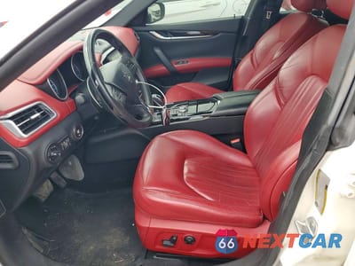 Zdjęcie 7 z 12 samochodu: 2017 MASERATI GHIBLI S VIN:ZAM57RTA1H1231940 - miniatura