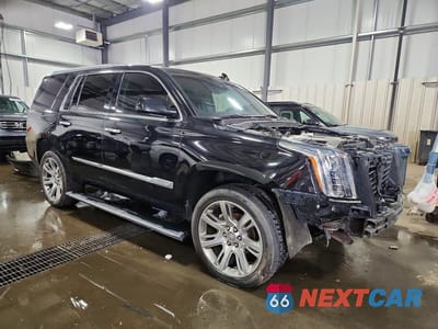 Czwarte zdjęcie samochodu z boku: 2015 CADILLAC ESCALADE PREMIUM VIN:1GYS4CKJ0FR294308 - miniatura