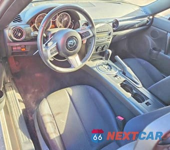 Zdjęcie 8 z 12 samochodu: 2006 MAZDA MX-5 MIATA VIN:JM1NC25F360121605 - miniatura