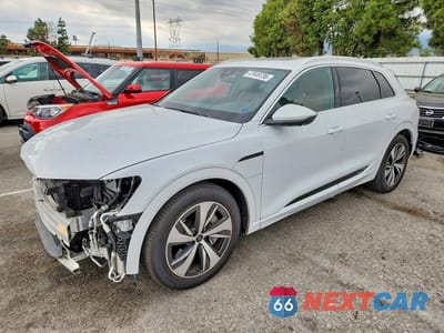 2024 AUDI Q8 E-TRON PREMIUM PLUS WA15AAGE0RB026412 - główne zdjęcie licytacji z USA - miniatura
