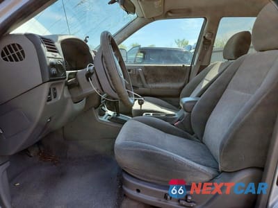Zdjęcie 7 z 13 samochodu: 2003 ISUZU RODEO S VIN:4S2DM58W734312863 - miniatura