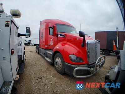 2019 KENWORTH CONSTRUCTION T680 1XKYD49X1KJ310240 - główne zdjęcie licytacji z USA - miniatura