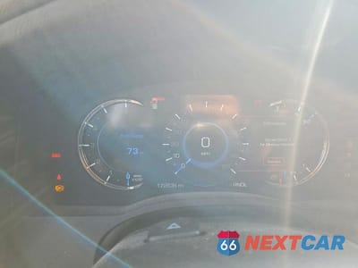 Zdjęcie 9 z 13 samochodu: 2018 CADILLAC ESCALADE VIN:1GYS3AKJ5JR108116 - miniatura
