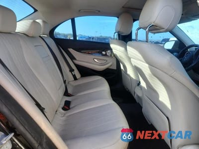 Zdjęcie 10 z 11 samochodu: 2017 MERCEDES-BENZ E 300 VIN:WDDZF4JBXHA100809 - miniatura