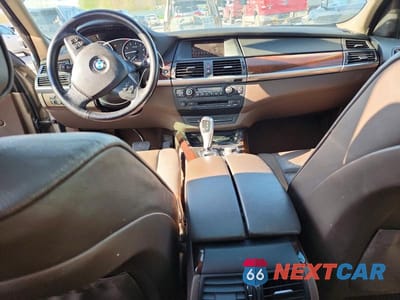 Zdjęcie 8 z 13 samochodu: 2008 BMW X5 3.0I VIN:5UXFE43508L033051 - miniatura