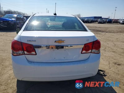 Zdjęcie 6 z 12 samochodu: 2015 CHEVROLET CRUZE LT VIN:1G1PC5SB7F7125930 - miniatura