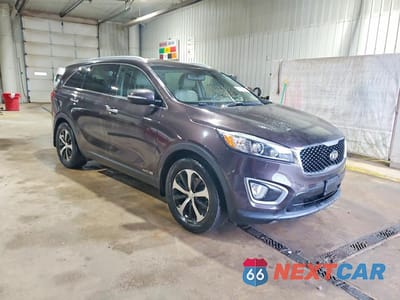 Czwarte zdjęcie samochodu z boku: 2018 KIA SORENTO EX VIN:5XYPHDA50JG362642 - miniatura