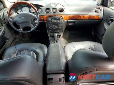 Zdjęcie 8 z 12 samochodu: 2003 CHRYSLER 300M VIN:2C3AE66G43H507291 - miniatura
