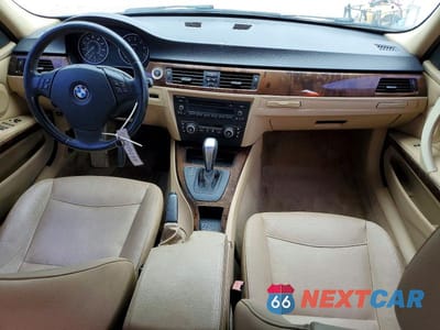 Zdjęcie 8 z 12 samochodu: 2011 BMW 328 I VIN:WBAPH7G54BNM57253 - miniatura