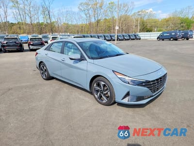 Czwarte zdjęcie samochodu z boku: 2023 HYUNDAI ELANTRA LIMITED VIN:KMHLP4AG8PU400706 - miniatura