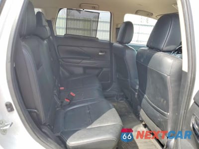 Zdjęcie 11 z 12 samochodu: 2016 MITSUBISHI OUTLANDER SE VIN:JA4AZ3A34GZ012673 - miniatura