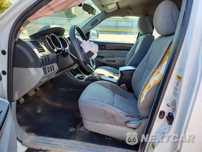 Zdjęcie 7 z 13 samochodu: 2015 TOYOTA TACOMA BASE VIN:5TFTX4CN3FX060927 - miniatura