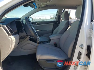 Zdjęcie 7 z 13 samochodu: 2019 HYUNDAI TUCSON SE VIN:KM8J23A48KU953032 - miniatura