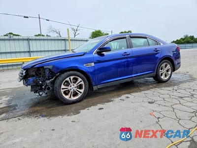 2015 FORD TAURUS SEL 1FAHP2E80FG104101 - główne zdjęcie licytacji z USA - miniatura
