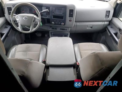Zdjęcie 8 z 13 samochodu: 2013 NISSAN NV 2500 HD S VIN:1N6AF0LY7DN113275 - miniatura