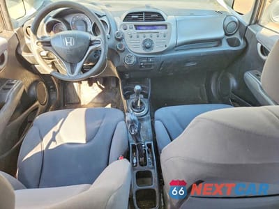 Zdjęcie 8 z 12 samochodu: 2009 HONDA FIT VIN:JHMGE87269S052514 - miniatura