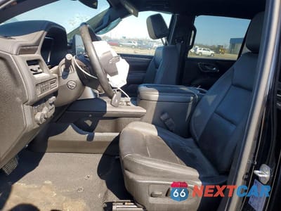 Zdjęcie 7 z 12 samochodu: 2023 CHEVROLET TAHOE K1500 Z71 VIN:1GNSKPKD3PR503109 - miniatura