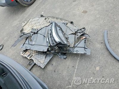 Zdjęcie 12 z 13 samochodu: 2026 TESLA MODEL Y VIN:7SAYGDEE2TF599230 - miniatura