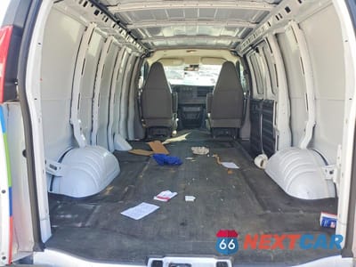 Zdjęcie 10 z 14 samochodu: 2024 CHEVROLET EXPRESS 2500 CARGO DELIVERY VAN VIN:1GCWGAFP0R1289372 - miniatura