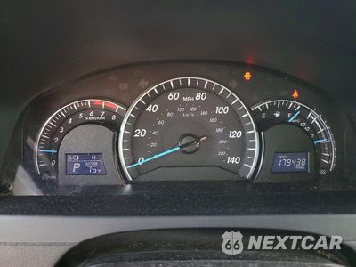 Zdjęcie 9 z 12 samochodu: 2014 TOYOTA CAMRY XLE V6 VIN:4T1BK1FK6EU547545 - miniatura