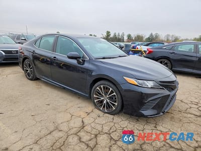 Czwarte zdjęcie samochodu z boku: 2019 TOYOTA CAMRY SE VIN:4T1B11HKXKU847813 - miniatura