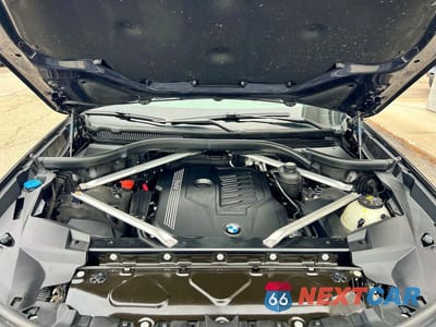 Zdjęcie 7 z 13 samochodu: 2020 BMW X7 XDRIVE40I VIN:5UXCW2C04L9B20131 - miniatura