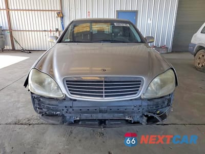 Piąte zdjęcie samochodu w środku: 2000 MERCEDES-BENZ S 500 VIN:WDBNG75J2YA092096 - miniatura