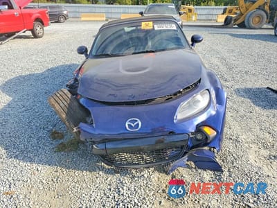 Piąte zdjęcie samochodu w środku: 2011 MAZDA MX-5 MIATA VIN:JM1NC2JF8B0216323 - miniatura