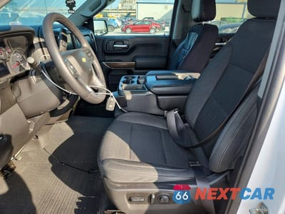 Zdjęcie 7 z 12 samochodu: 2020 CHEVROLET SILVERADO C1500 LT VIN:3GCPWCED9LG446724 - miniatura