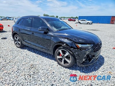 Czwarte zdjęcie samochodu z boku: 2024 AUDI Q5 PRESTIGE 45 VIN:WA1FAAFY5R2004826 - miniatura