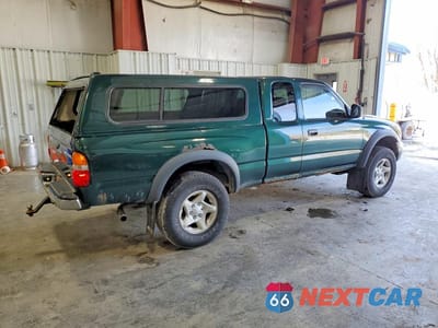 Trzecie zdjęcie samochodu z tyłu: 2001 TOYOTA TACOMA XTRACAB VIN:5TEWM72N81Z730983 - miniatura