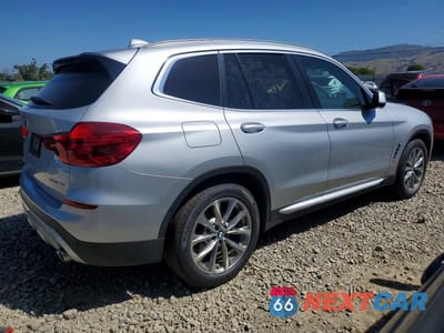 Trzecie zdjęcie samochodu z tyłu: 2019 BMW X3 SDRIVE30I VIN:5UXTR7C50KLR51074 - miniatura