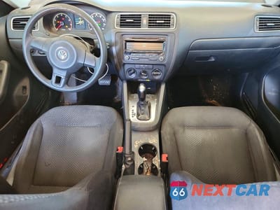 Zdjęcie 8 z 11 samochodu: 2014 VOLKSWAGEN JETTA BASE VIN:3VW2K7AJXEM332063 - miniatura