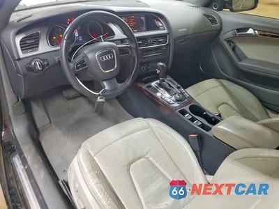 Zdjęcie 8 z 12 samochodu: 2012 AUDI A5 PREMIUM VIN:WAUVFAFH2CN001257 - miniatura