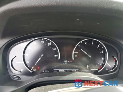Zdjęcie 9 z 13 samochodu: 2019 BMW X3 SDRIVE30I VIN:5UXTR7C59KLR49842 - miniatura