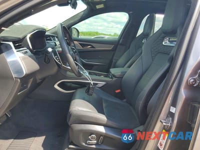 Zdjęcie 7 z 13 samochodu: 2022 JAGUAR F-PACE SVR VIN:SADCZ2EE9NA700690 - miniatura