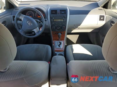 Zdjęcie 8 z 12 samochodu: 2009 TOYOTA COROLLA XLE 4D SEDAN VIN:1NXBU40E59Z002800 - miniatura