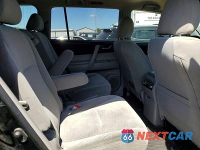 Zdjęcie 11 z 13 samochodu: 2012 TOYOTA HIGHLANDER HYBRID VIN:JTEBC3EH8C2010568 - miniatura