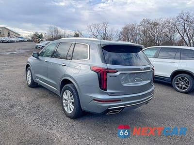 Trzecie zdjęcie samochodu z tyłu: 2024 CADILLAC XT6 LUXURY VIN:1GYKPBR47RZ717195 - miniatura